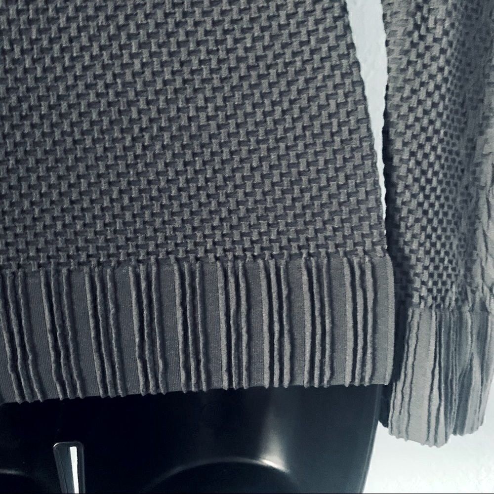 Itzon Grey Thermal Tech Top Size OS - Picture 9 of 12